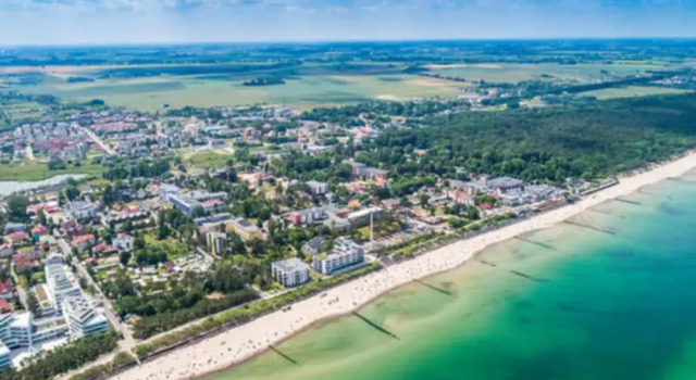 Бунгало Holiday House Near the Sea, Swimming Pool, Mielno