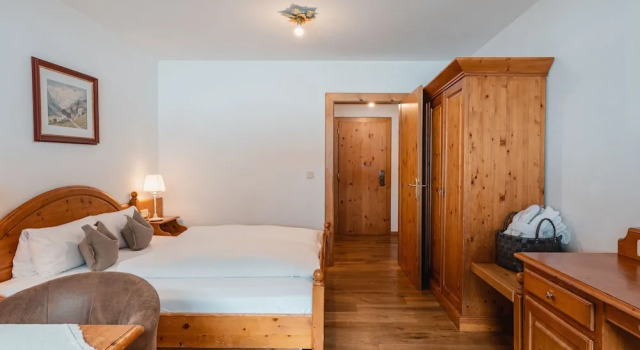 Двухместный номер Standard с балконом и с видом на горы B&B Hotel Bergjuwel