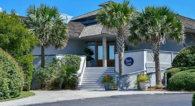 117 Couldn t Be Better 5 Br home by RedAwning, Book Hotel 3-stjernede hoteller i Debordieu Colony, 3*