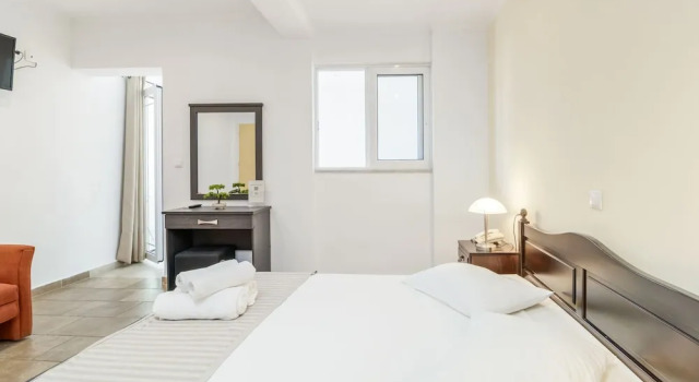 Трёхместный номер Standard с балконом Vergina Star Hotel