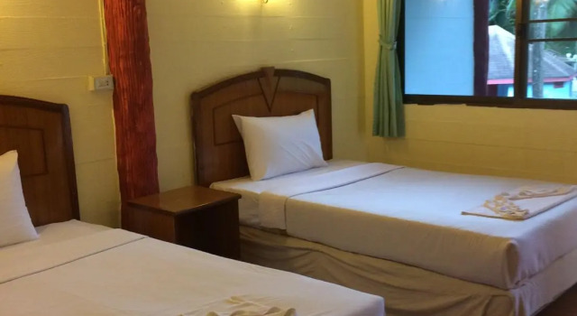 Номер Standard Koh Ngai Resort