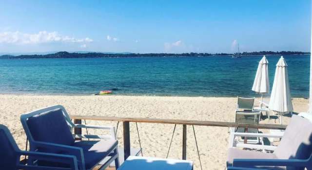 Люкс Deluxe Zinozis Beach Apartments