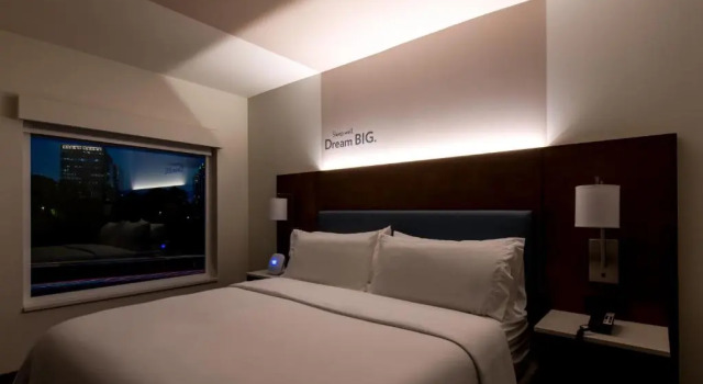 Номер Standard EVEN Hotel Atlanta - Ballpark Area by IHG