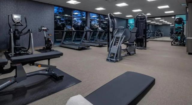 SpringHill Suites by Marriott Wrentham Plainville, Rezerwuj Hotel Hotele w New England z basenem, Basen
