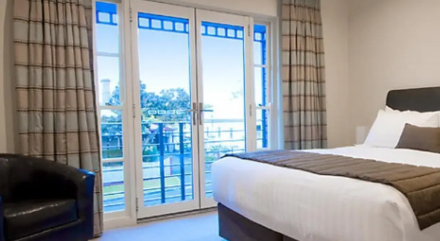 Precinct on Jardine, Book Hotel Mount Gambier 