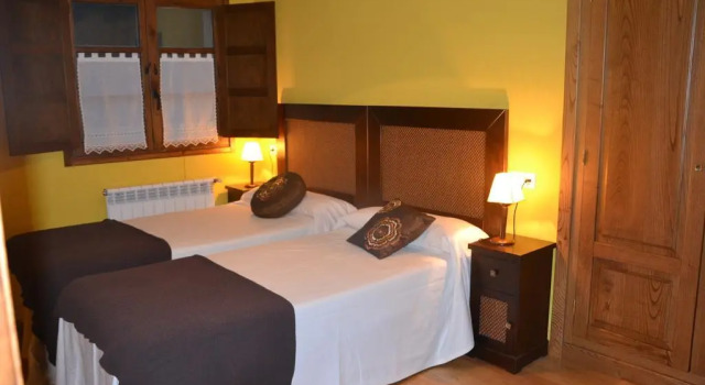 Apartamento La Casa del Abuelo Justo, Boek Appartement Appartementen in Boal, Appartement