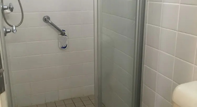 Номер Standard с балконом и с видом на бассейн Waterview Gosford Motor Inn