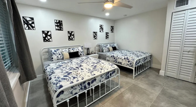 Апартаменты Premium The Jasmine Apartments by Lowkl