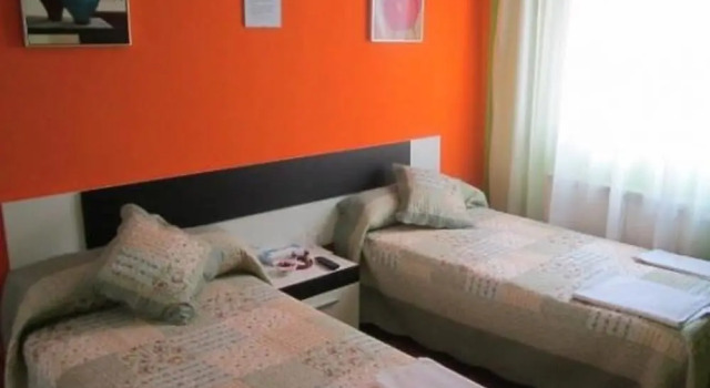 Трёхместный номер Standard Hostal Becares