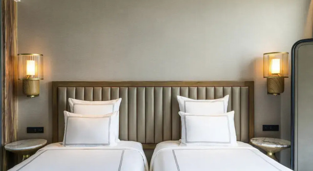 Номер Premier Swissôtel Jakarta PIK Avenue
