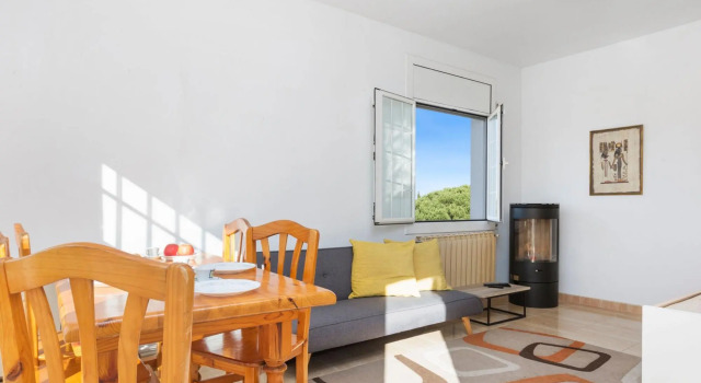 Cozy Villa in Lloret de Mar With Private Pool for 11 pax, Забронировать Вилла Отели Провинции Жирона 3 звезды, 3*