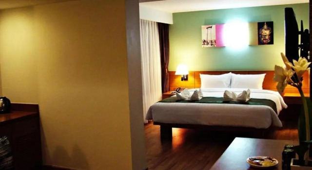 Двухместный номер Diplomat Nouvo City Hotel