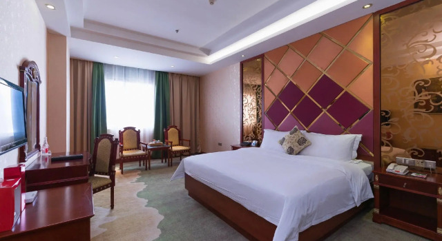 Kailong International Hotel, Rezerwuj Hotel Hotele w Shenzhen z parkingiem, Parking
