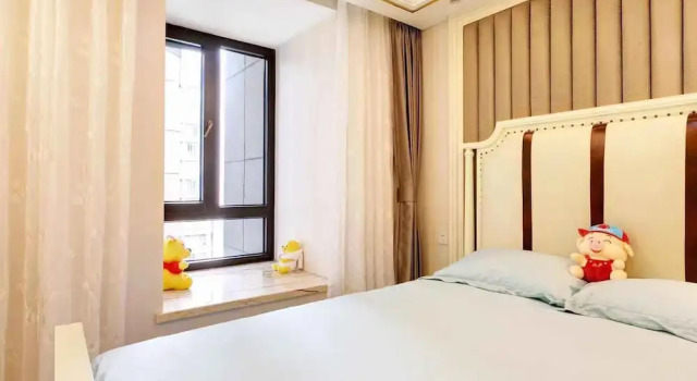 American Light Luxury Style High end Apartment Near Tiananmen And Houhai, Забронировать Апартаменты/квартира Дунчэн Пекин, рядом с Храм Земли