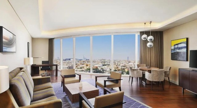 Двухместный люкс c 1 комнатой Hilton Riyadh Hotel & Residences