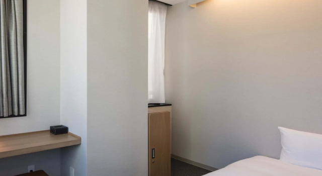 Grids Tokyo Nihombashi East Hotel&Hostel, Забронировать Отель Тюо Токио, рядом с Masago Monument