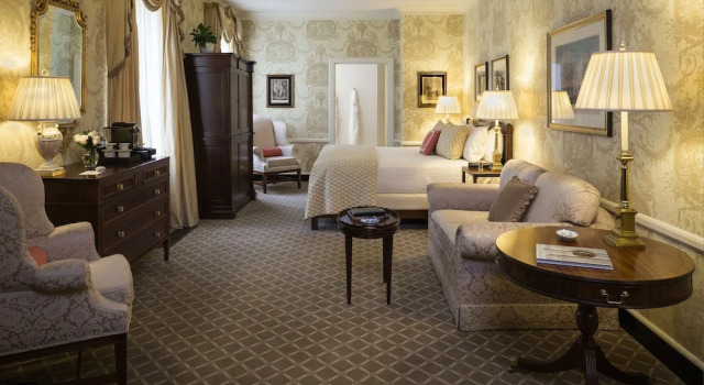 Двухместный номер Superior Williamsburg Inn, an official Colonial Williamsburg Hotel