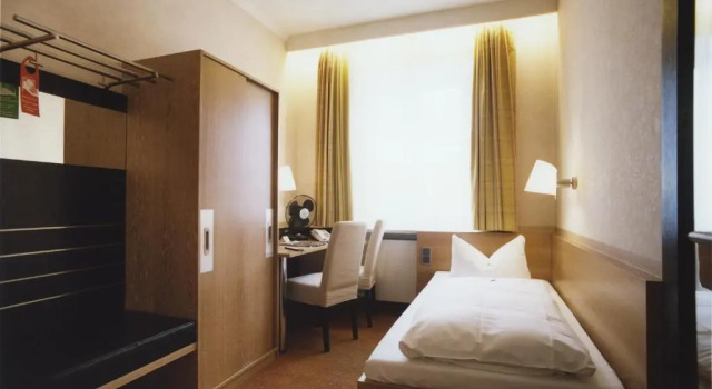 Одноместный номер Standard Hotel Jedermann