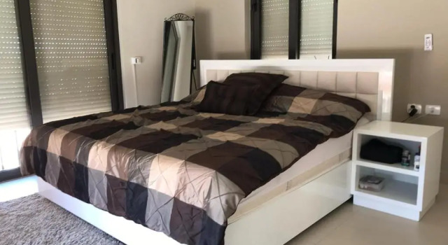 Luxurious 3br Lakefront Town-House (Tawila)