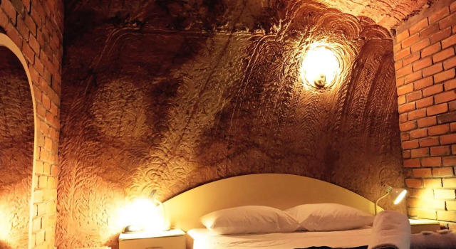 The Lookout Cave Underground Motel, Prenota Motel Coober Pedy Australia del Sud