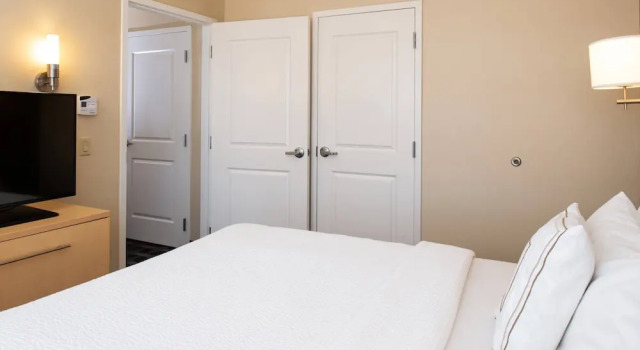 Люкс TownePlace Suites by Marriott Bakersfield West