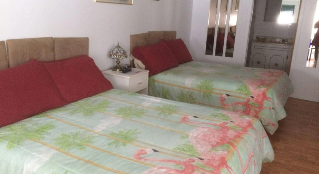 Motel Lac-Bouchette, Rezervovat Motel  