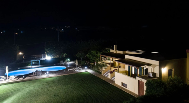 Коттедж Naxos Cottage