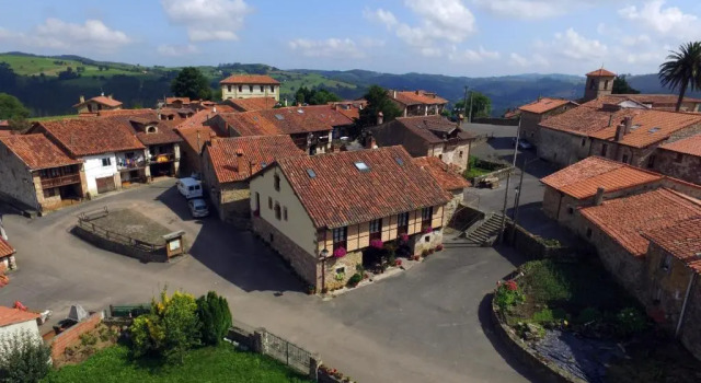 Posada La Bolera, Varaa Hotelli Valdaliga 