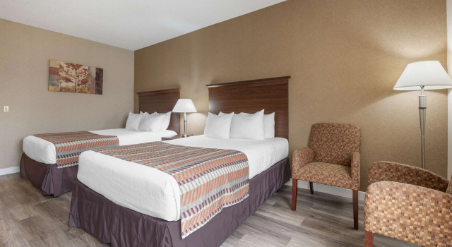 Четырёхместный номер Standard Best Western Circus City Inn
