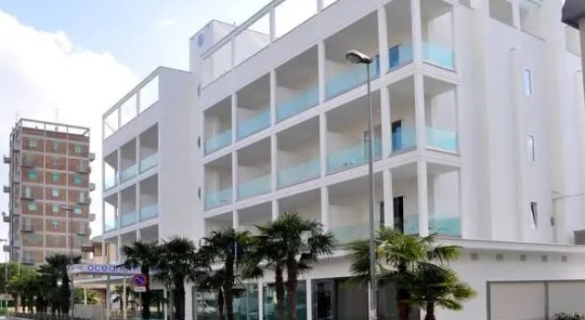 Кровать в общем номере Hotel Oceanomare