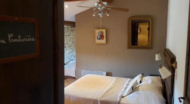 Семейный номер Standard B&B La Ferme de Loubens