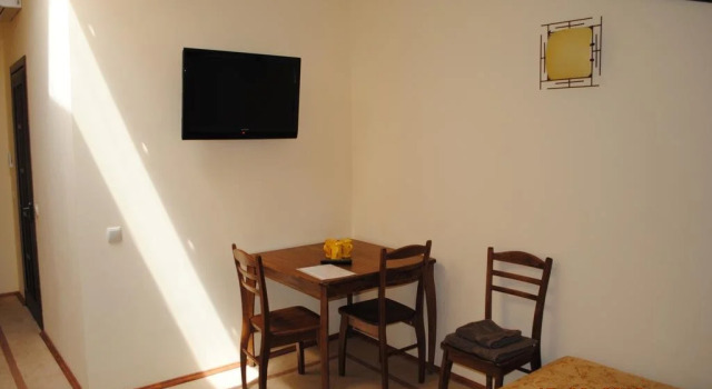 Perchem Hotel
