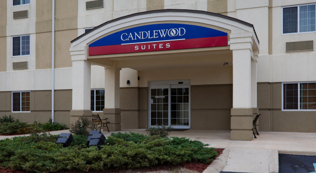 Candlewood Suites Pearl by IHG
