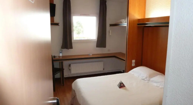 Двухместный номер Standard Brit Hotel La Bonne Etape