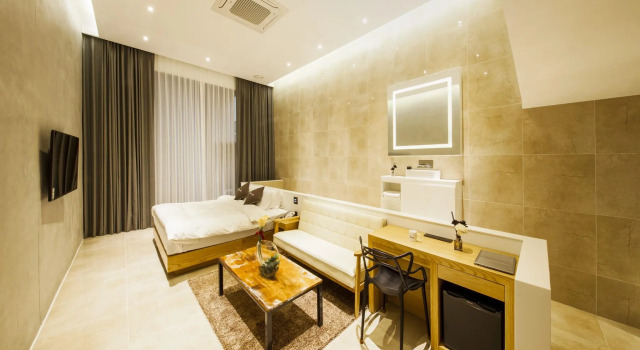 Номер Premium Hotel Schweizer Dorf Cheonan