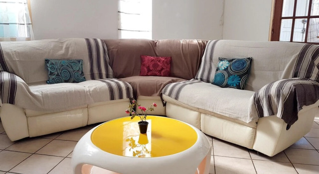 House With 3 Bedrooms in Saint-gilles les Bains, With Wifi, Book Vacation Home Hotels in Saint-Paul with Parking, Parking