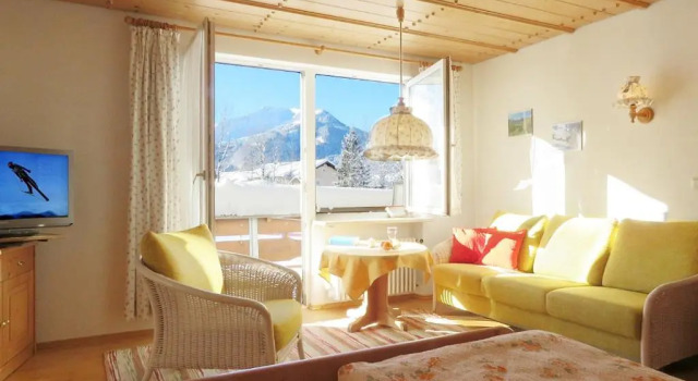 Ferienwohnungen Lind, Rezervați Hotel Oberstdorf Allgäu