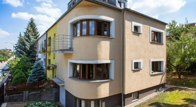 Green Park Apartments