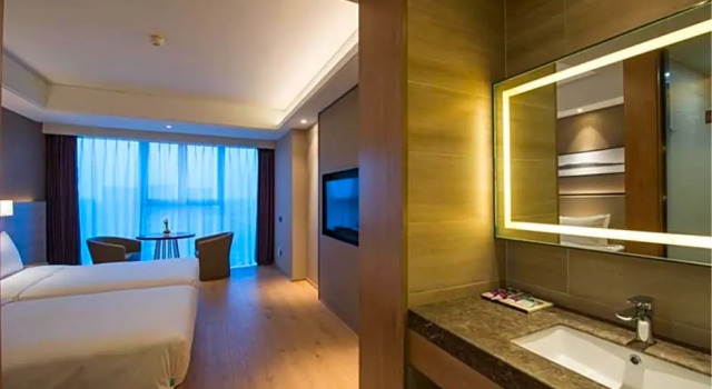 Двухместный номер Superior Mercure Yantai Golden Beach