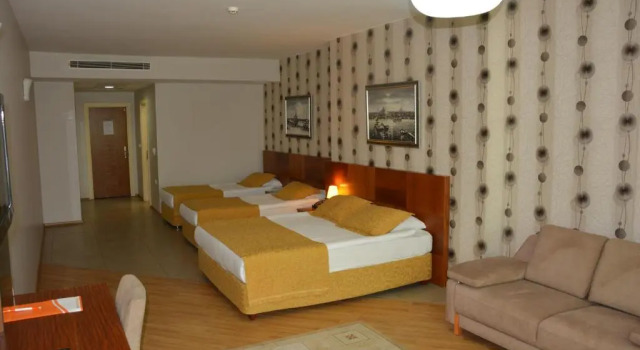 Номер Standard Grand Karot Hotel
