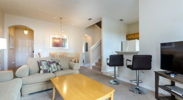 Amazing Townhome! - Regal Palms - 537MA