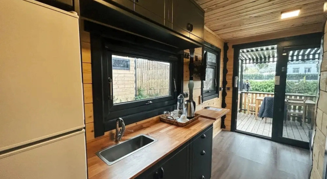 Коттедж Bitez Tiny House