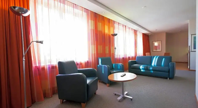 Люкс Hotel Oscar