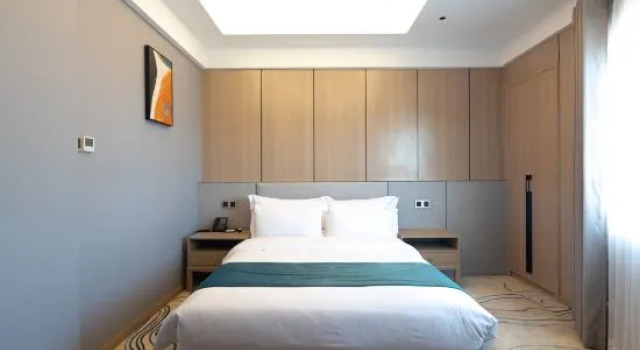 Люкс Business Linhai Huaxuan Hotel (Duqiao Baolong Square Branch)