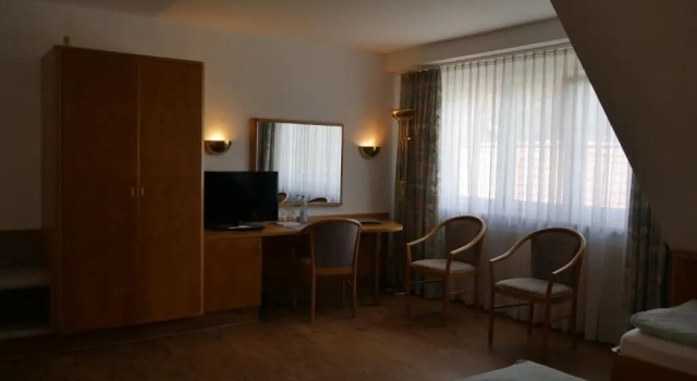 Трёхместный номер Standard Landgasthof Adler OHG