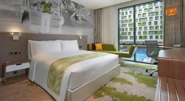 Одноместный номер Deluxe Holiday Inn & Suites Saigon Airport by IHG
