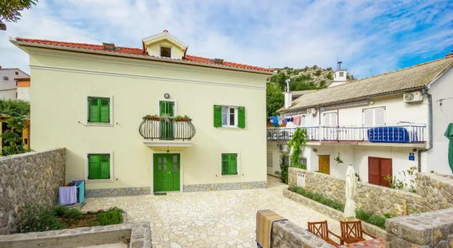 Апартаменты Apartment Barbina Kaštelina