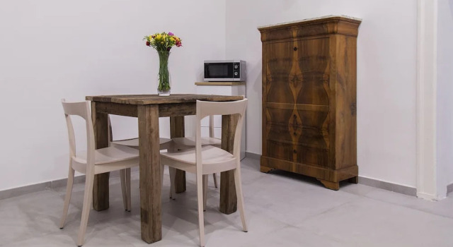 Italianway - Via Sant'Anna di Palazzo 35 B, Buchen Sie Hotel Plebiscito Neapel
