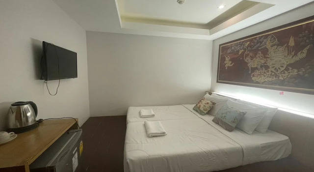 Номер Standard Landmark Patong Hotel