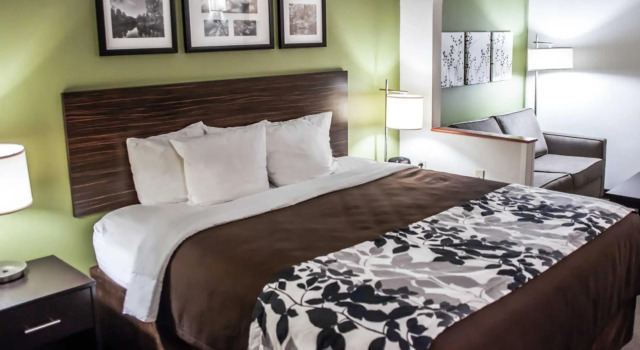 Люкс Garner Hotel Topeka West by IHG